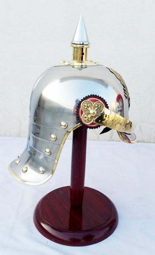 Casque allemand pickel haube