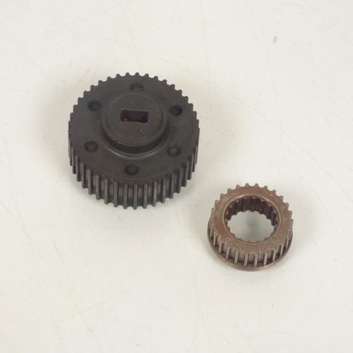 Pièce moteur diverse - , origine