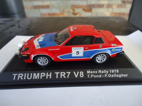 Altaya triumph tr7 v8 manx - :,