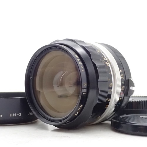 Objectif grand angle nikon - angle,