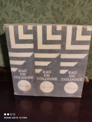 Flacons boîtes eau de - flacons,