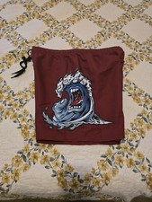 Santa Cruz size XL Screaming Hand Wave Board Shorts Red.