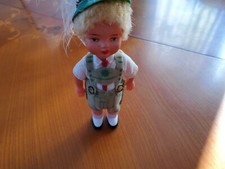 Ancienne poupée garçon avec