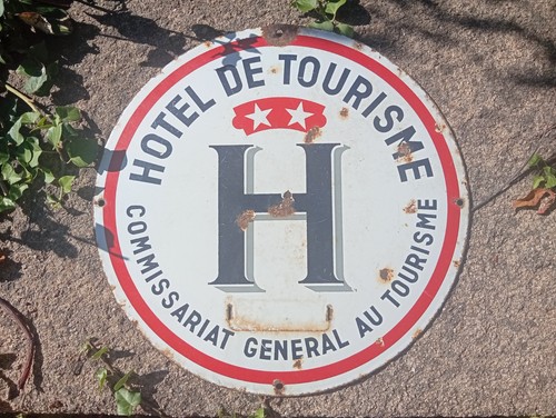 Plaque émaillée hôtelière - plaque,