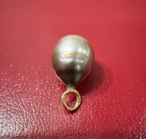 Pendentif carats et - carats,