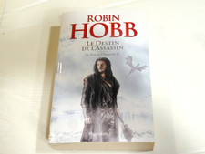 LIVRE : ALBUM DE ROBIN HOBB  