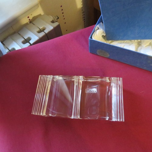 Livre presse papier en - 1,