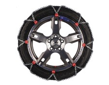 CHAÎNES À NEIGE POUR VOITURE