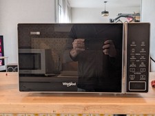 Micro-ondes Whirlpool MWP203SB