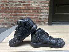 FREE SHIPPING! Nike Air Force 1 Mid ‘07 Triple Black Men Size 9
