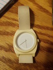 NIXON MINIMAL WHITE TIME