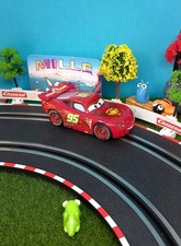 Voiture pour circuit Carrera