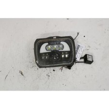 FEU AVANT DROIT DAIHATSU