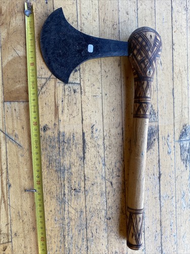 Old tool outil - outil, axe