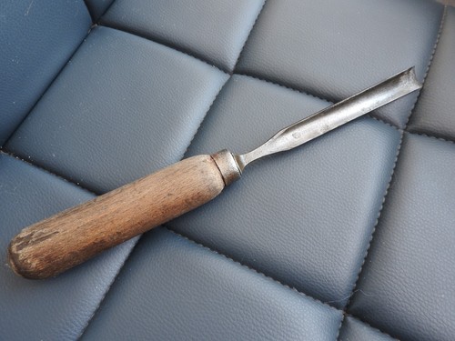 Peugeot gouge creuse - ciseaux, a
