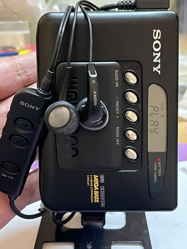 Sony portable radio - portable,