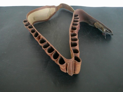 Cartouchiere ancienne cuir - cartouchiere,