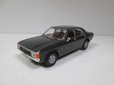 FORD GRANADA CONSUL Gris
