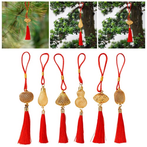 Décoration pompons pour la - à,