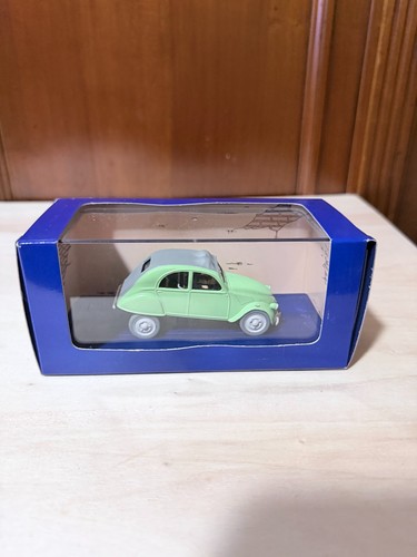 Voiture tintin 2cv de - voiture,