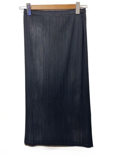 Pleats please issey miyake - pleats,