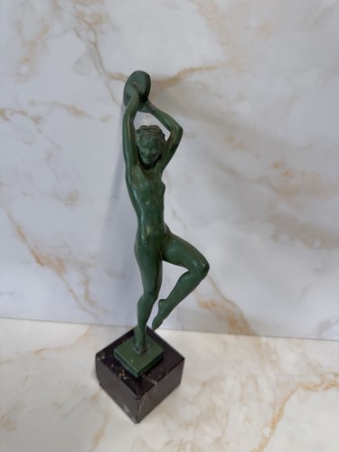 Sculpture art déco