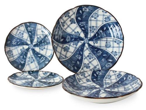 Ensemble assiettes à - ensemble, 2