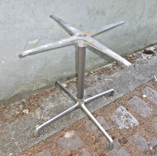 Pied table vintage - ✨,