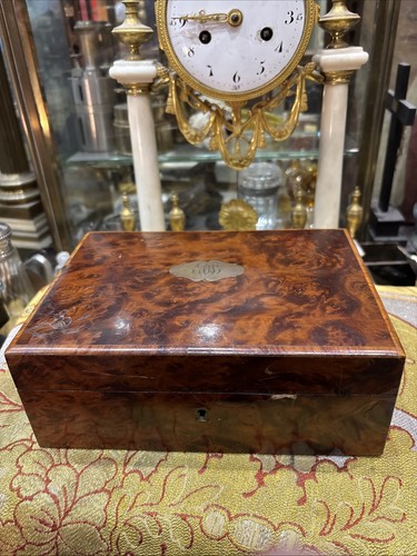 Coffret boite bijoux loupe - À,