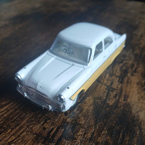Corgi toys ford zodiac - toys, mk2