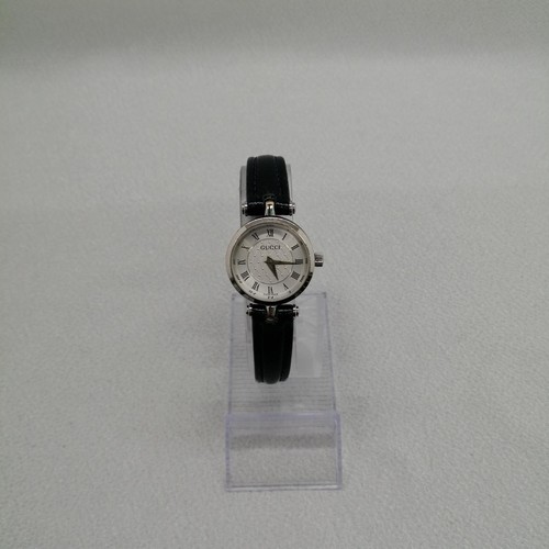 Gucci quartz watch - gucci, 2040