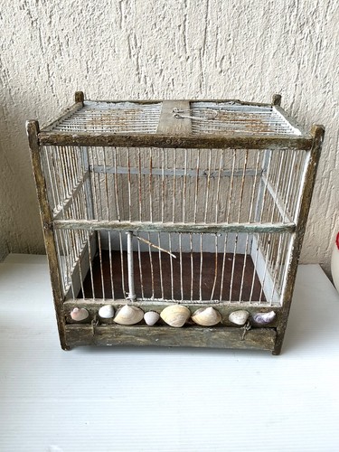 Ancienne cage oiseaux - à, en