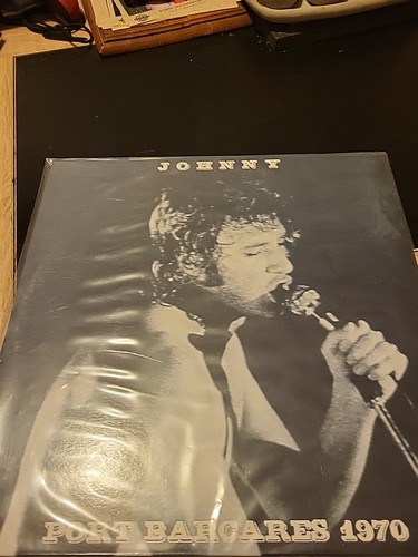 Johnny hallyday tres - hallyday,