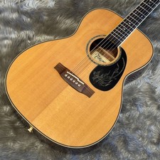 Takamine KM-15 Acoustic Guitar