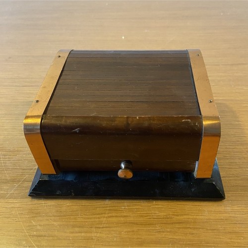 Cigarette dispenser box - gp,