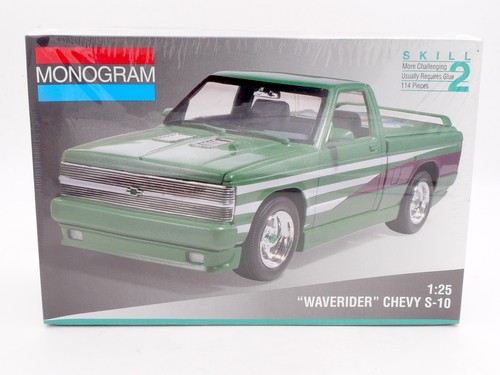 Monogram maquette - 1/24,