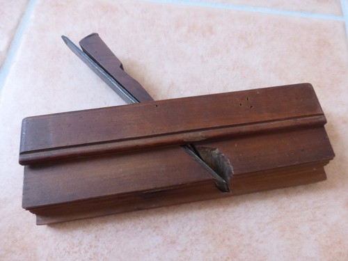 Ancien rabot moulures en - a,