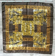 Ancien foulard femme tête de tigre