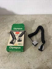 Altrex Duo-Sync Cord for Olympus OM 2 CAMERAS.