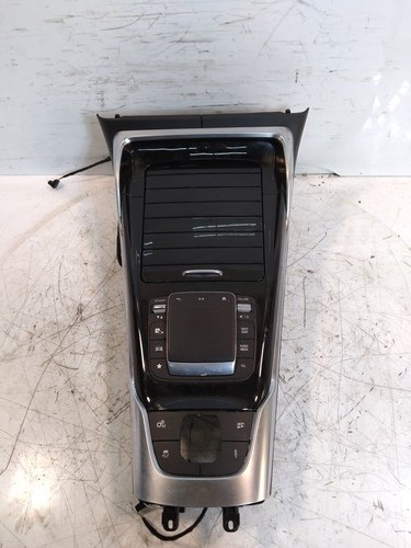 Console centrale pour