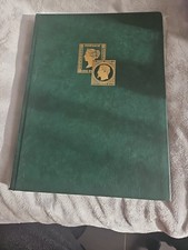 ALBUM DE TIMBRES VERT VIDE 32 PAGES NOIRES  9 Bandes 