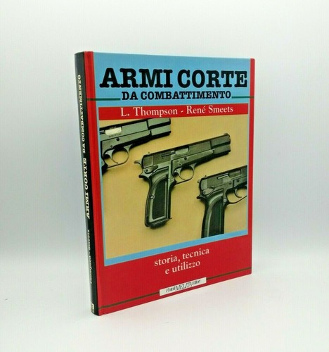 Armes courtes combat - "armes,