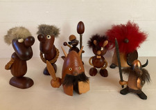 lot 7 figurines viking troll