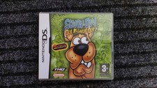 SCOOBY-DOO qui regarde qui 