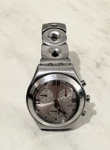Montre swatch femme chrono - montre,