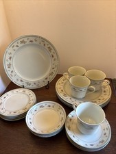 Vintage Abingdon Fine Porcelain China Rose Japan Service for 4 EUC