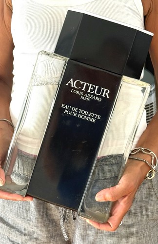 Geant factice acteur azzaro - factice,