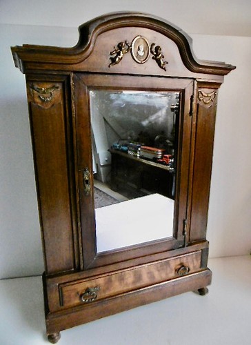 Rare armoire poupée - armoire,
