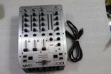 BEHRINGER VMX300 DJ Mixer