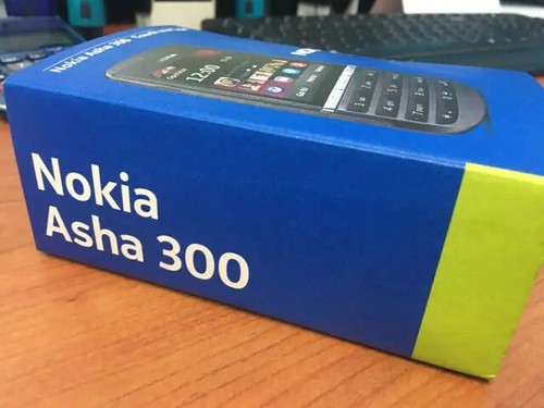 Nokia asha 300 graphite - -,